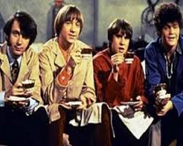 13 - THE MONKEES EM DADOS - ORIGINAIS